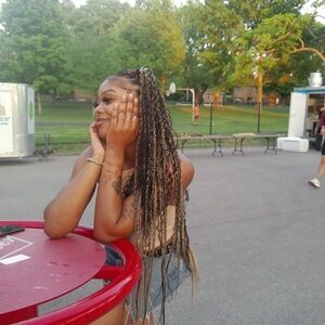 Meet your Posher, Indii